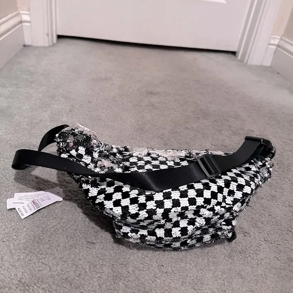 Top Shop Sequined Belt Bag - NWTS! - Picture 2 of 2